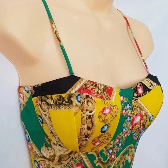 NWT Fashion Nova Floral bodysuit size small - Picture 4 of 7